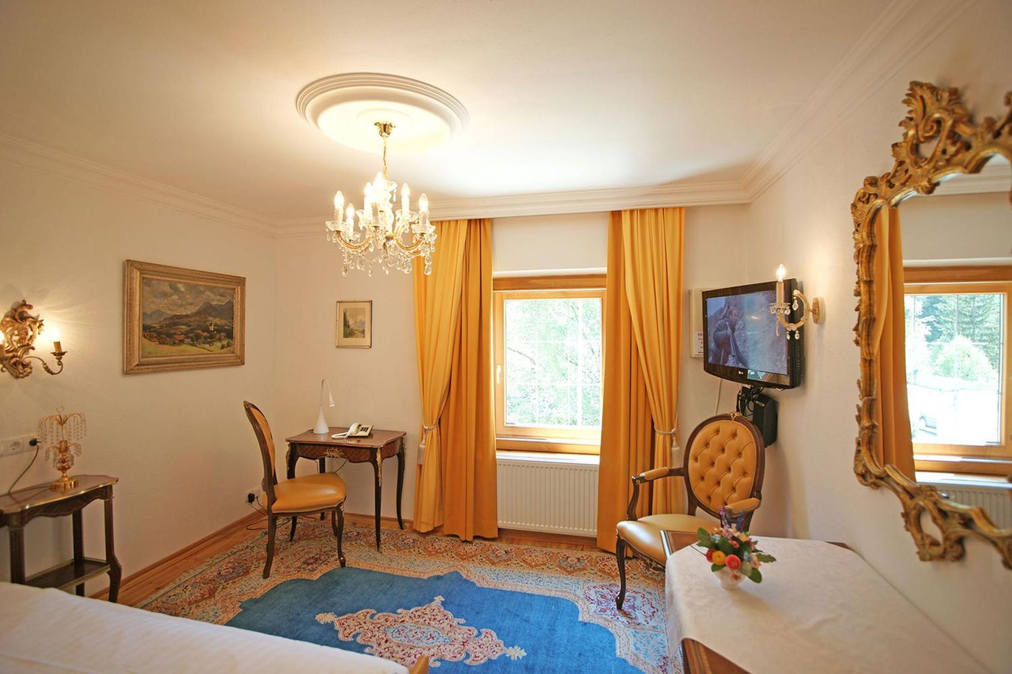 Schloss Hotel Fernsteinsee Nassereith Habitación foto